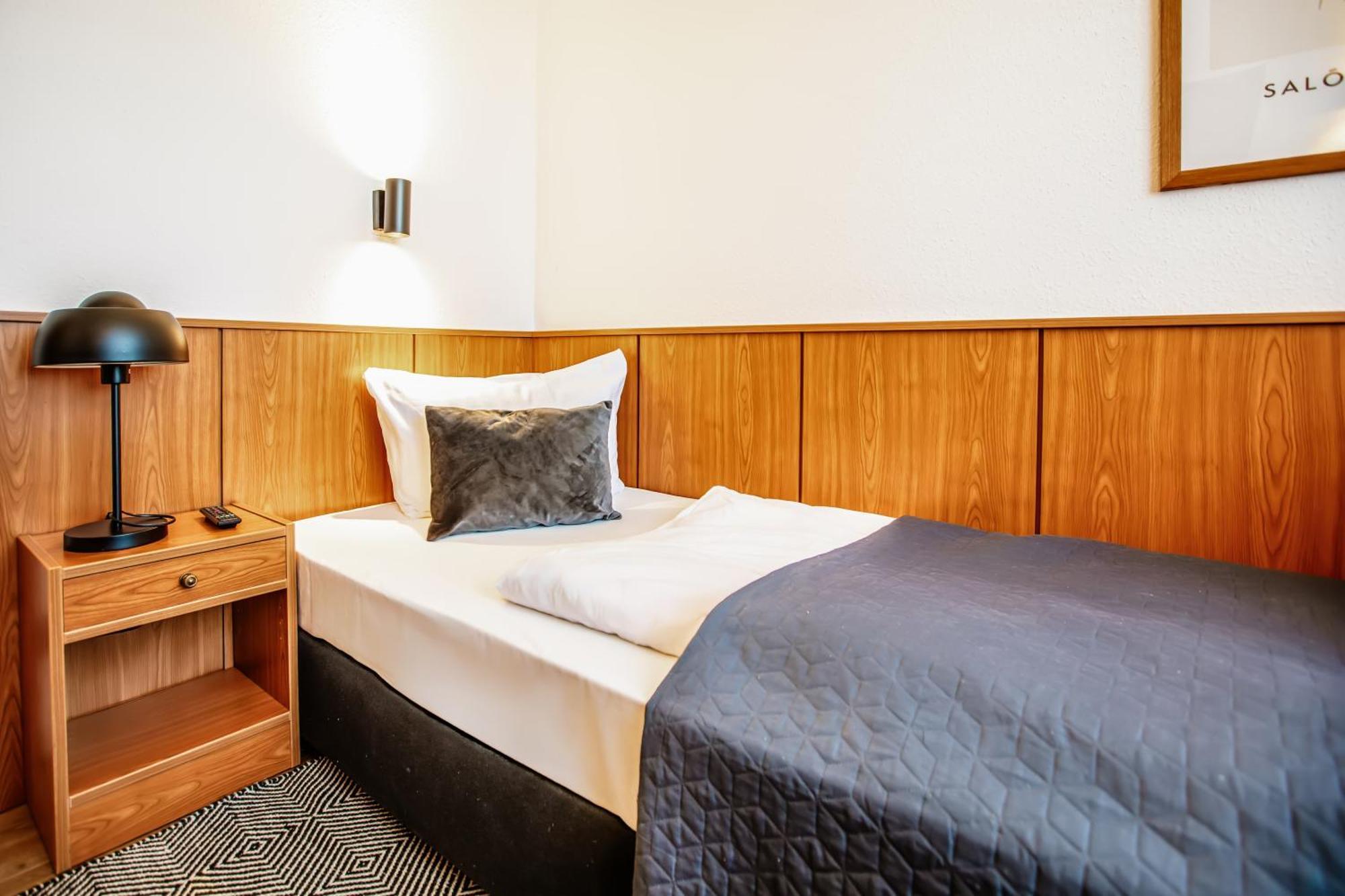 Hotel Und Restaurant Gartenstadt Эрфурт Экстерьер фото
